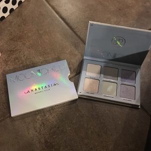 Anastasia Moonchild Glow kit